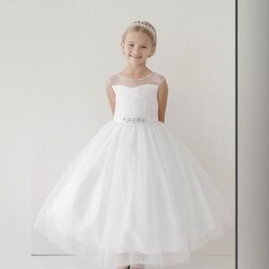 White Tulle Flower Girl Dress with Illusion Neckline NWT